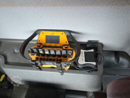 MAN TGS 26.360 *  HYVA-KRAN * 12.8M * FERNBEDIENUNG