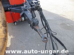 Trilo S8 Kehrsaugwagen 2015 sweep & collect