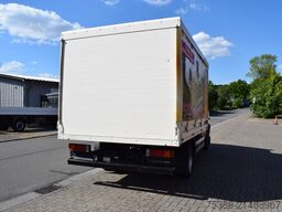 Mercedes-Benz Vario  Vario 616 D GetränkeNutzlast 2450KG