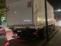 Scania R480 Cabinet car w/ 2h lift