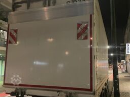 Scania R480 Cabinet car w/ 2h lift