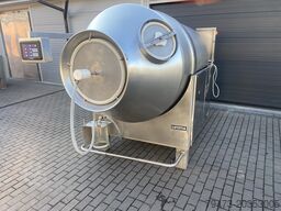 Lutetia T4