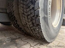 MERCEDES-BENZ Actros 4x2 Pritsche Plane Laderampe + Anhänger