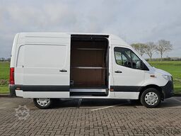 MERCEDES-BENZ SPRINTER 317 L2H2 Mbux Navi RWD!