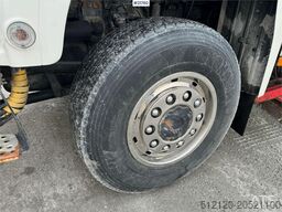 MAN TGS 28.480 6x4 – Hook lift truck with snow plow se