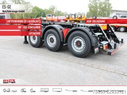 KÖGEL PORT 20 TANKPLEX Containerchassis