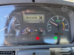 UNIMOG U400 mit Breining U2000 Bitumenspritze + Besen