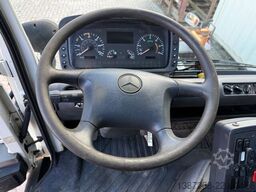 Unimog U400 mit Bitumspritze Breining + Besen