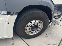 DAF CF 450 FT EURO 6 VOORAS 9 TN