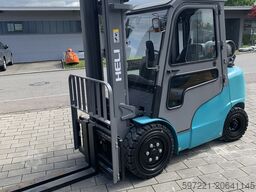 Heli CPYD30 Vorführgerät Vollkabine