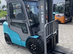 Heli CPYD30 Vorführgerät Vollkabine