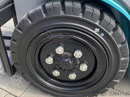 Heli CPYD30 Vorführgerät Vollkabine