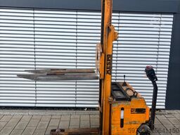 OM CT 13 Hochhubwagen