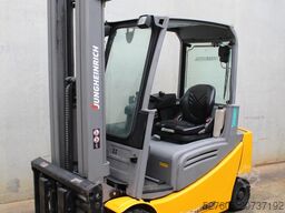 Jungheinrich EFG 320 545 DZ