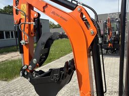 Tec Point - 1,8t Klasse Minibagger NEU! Schnellwechsler und 3 Schaufeln im Set