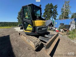 Yanmar VI080-1a with Leica Geosystems, sweeper, rototilt
