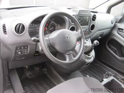 Peugeot Partner 1.6 HDI Cateringausbau 3-Sitzer