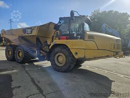 Caterpillar 730
