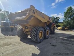 Caterpillar 730