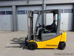 Jungheinrich 2t Elektro EFG 320 Triplex 4,4m SS GEL