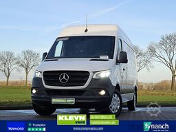 MERCEDES-BENZ SPRINTER 317 L2H2 LED MBUX10 RWD!