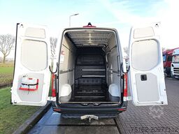 MERCEDES-BENZ SPRINTER 317 L2H2 LED MBUX10 RWD!