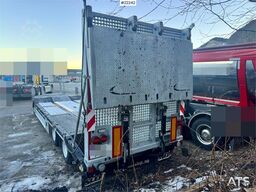 Fliegl DTS 300 Machinery Trailer – Hydraulic Ramps