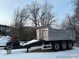  Ovox triple-axle trailer