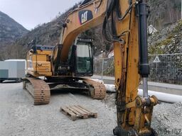 CAT 326FL