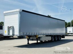 Schmitz Cargobull Curtainsider Standard Getränke