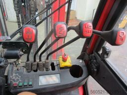 Manitou MI25D Seitenschieber + Duplex-Freihubmast