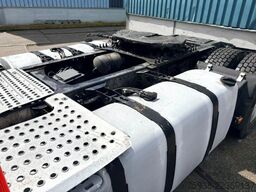 Volvo FH 13.440 GLOBETROTTER (12+2 GEARS MANUAL GEARB...
