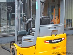 Jungheinrich EFG 215