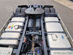 Scania R520 V8 NGS retarder - steel / air - navi  - fr...