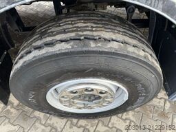 MERCEDES-BENZ AROCS 3548 8x4 Euro 6 Meiller Kipper Bordmatik