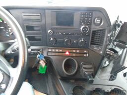 Mercedes-Benz Antos 1924 + EURO 6 + LIFT + KONVEKTA ELECTRIC ...