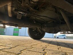 MERCEDES-BENZ Sprinter 313 RTW / Trage /