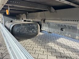 MAN TGL 8.160 / Seitentür / LBW