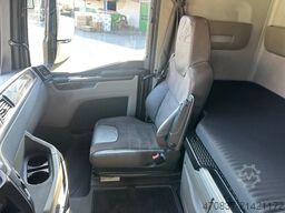 MAN TGX 26.580 6x4 / Kurzholz / Tajfun 150Z96