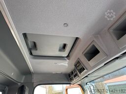 MERCEDES-BENZ Axor 1829 AK 4x4 / Winterplatte