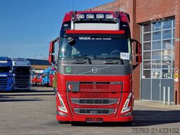Volvo FH 13.500 Globetrotter XL - Low deck - I save -...