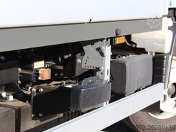 Mitsubishi Canter 4C15E M - BATT.