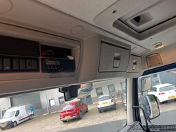 Volvo FE 250 4X2 E6  / SLEEPERCAB / AIRCO / STANDKACH...