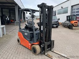 Toyota 8 FBM 20 T / Akku 88%