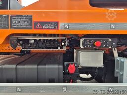 IVECO AS280X58Y/ PS ON Hiab FTR18 Funk AHK Bett Cam