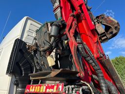 VOLVO VOLVO FM82 SCARRABILE CON GRU E POLIPO