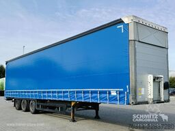 Schmitz Cargobull Curtainsider Coil Getränke