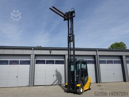 Jungheinrich 3t Gasstapler TFG430 Kabine SS + ZVG