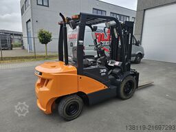 DOOSAN D35