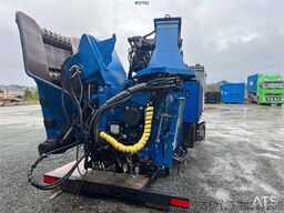 Bruks 806st Bio wood grinders w/ cmt hook frame and epsi